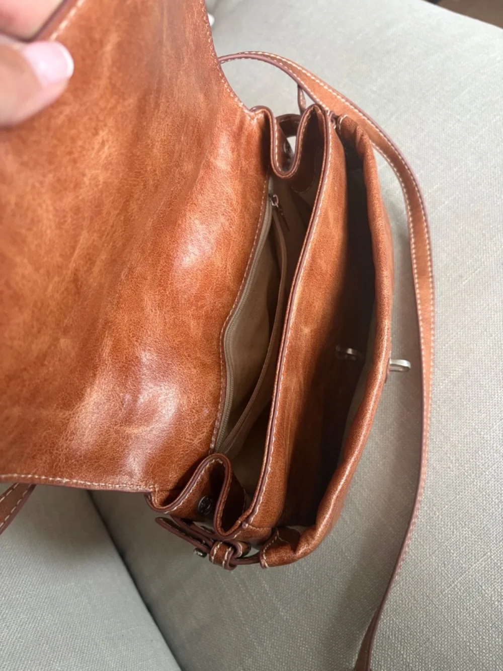 CHARLES & KEITH Delfina Chain Crossbody Bag in Distressed Tan